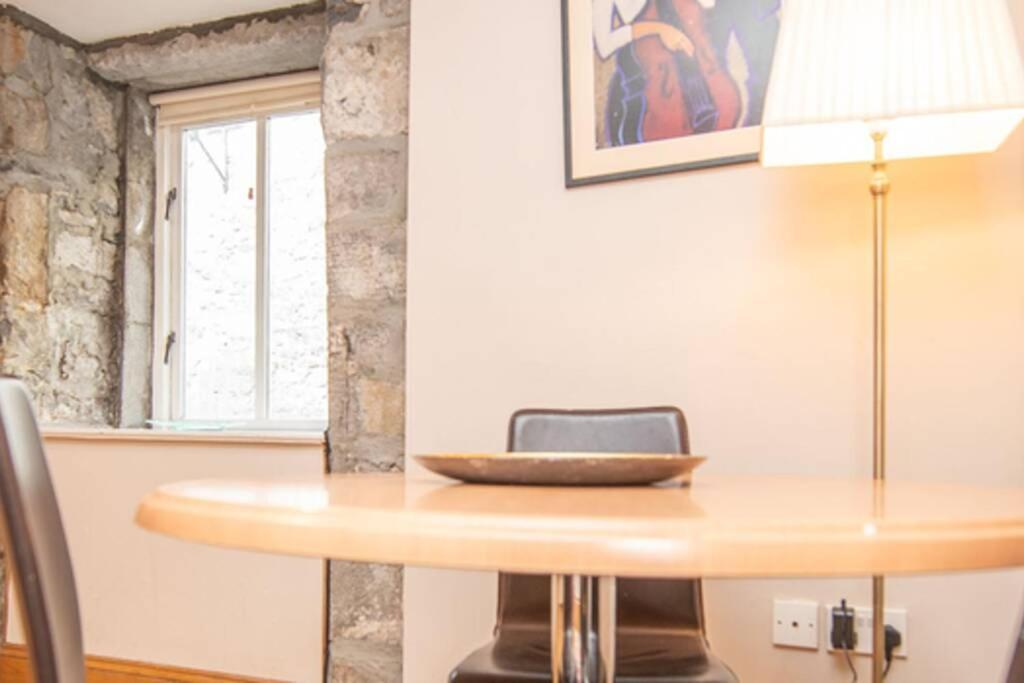 Latin Quarter Luxury Apartment Galway Exterior photo