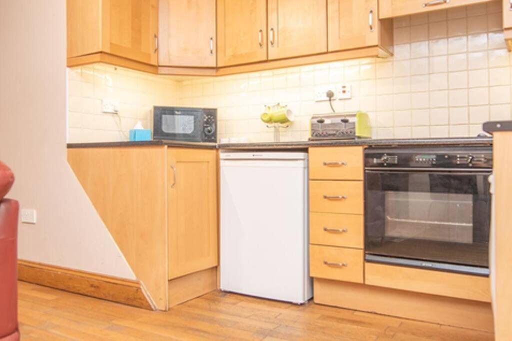 Latin Quarter Luxury Apartment Galway Exterior photo