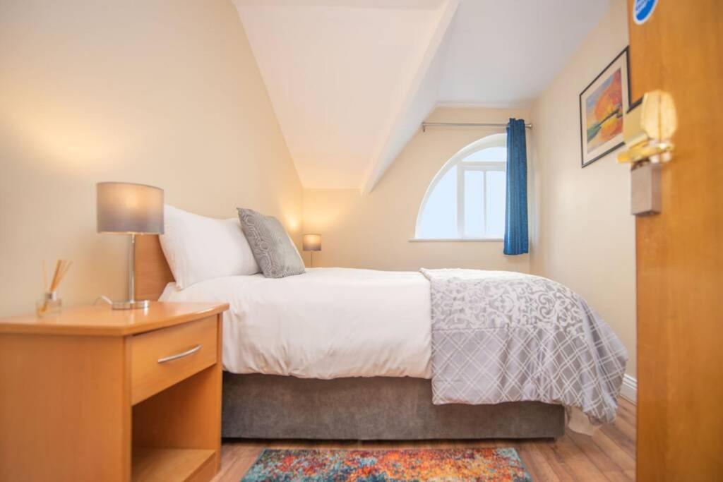 Latin Quarter Luxury Apartment Galway Exterior photo